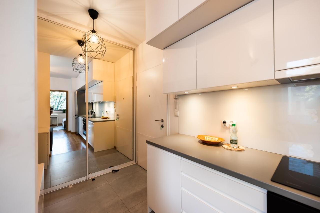 Jaktorowska Comfy Apartment Βαρσοβία Εξωτερικό φωτογραφία